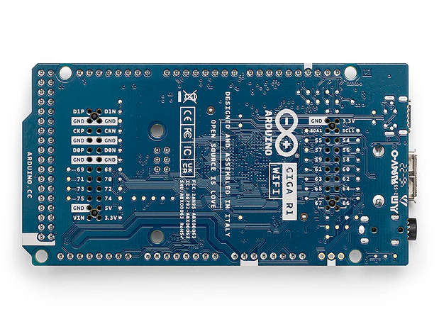 Arduino GIGA R1 WiFi vendue par ELECTRONIC SHOP Tunisie